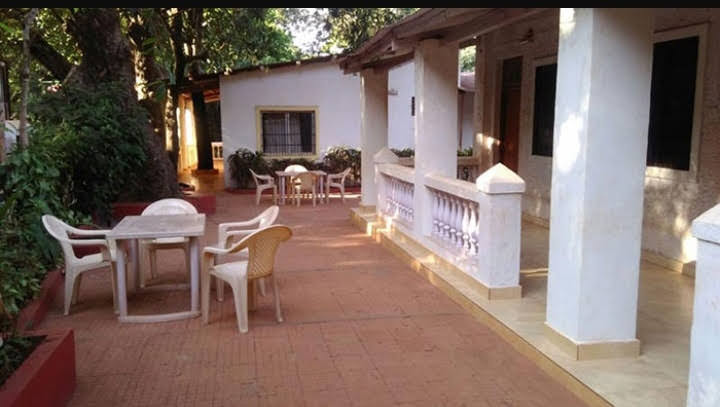 Hotel Lake View Matheran