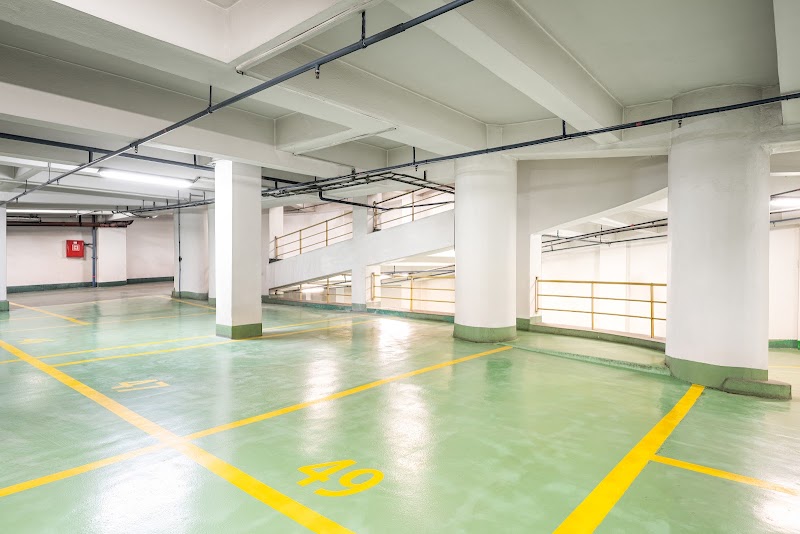 Parking Opletalova - Parking Opletalova, Opletalova 917/9, Nové Město, 110 00 Praha-Praha 1, Czechia