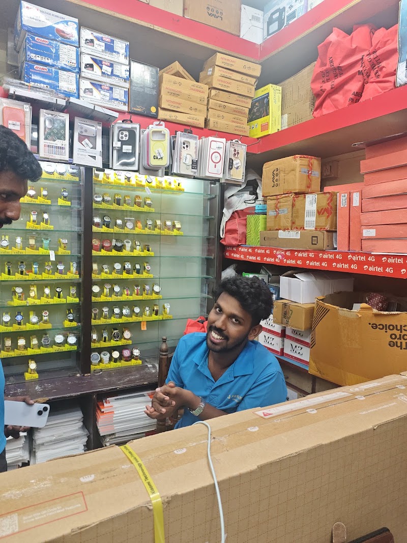 Lulu Shopping Mall - Lulu Shopping Mall, Main Road, Aberdeen Bazaar, Mohanpura, Mohanpura, Sri Vijaya Puram, Andaman and Nicobar Islands 744101, India