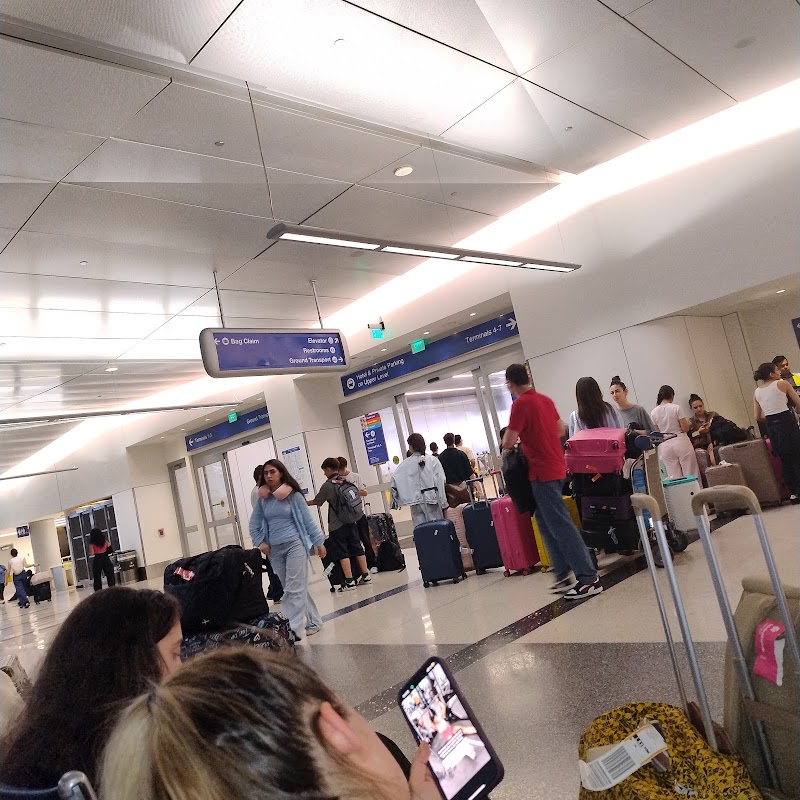 Los Angeles Intl Airport (LAX)