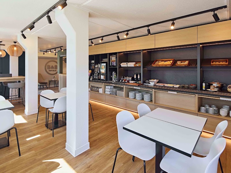 B&B HOTEL Köln-Marsdorf - B&B HOTEL Köln-Marsdorf Toyota-Allee 40-42, 50858 Köln, Germany