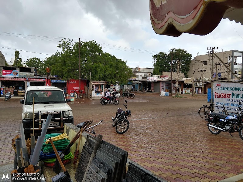 Sanivari Bazar - Sanivari Bazar, 343M+H44, Sector 5, Gandhidham, Gujarat 370201, India