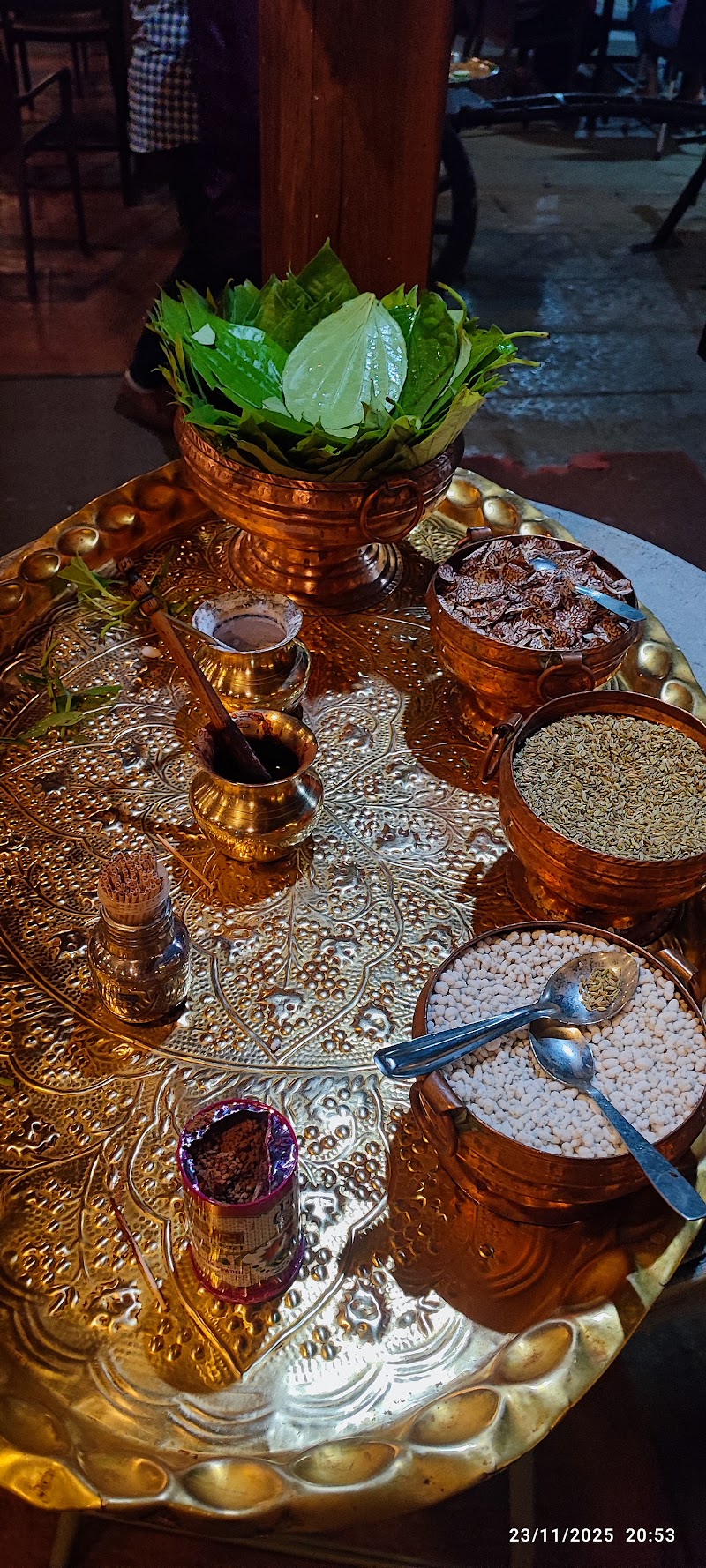 Vishnuji Ki Rasoi - Vishnuji Ki Rasoi DP Rd, Vakil Nagar, Erandwane, Pune, Maharashtra 411052, India