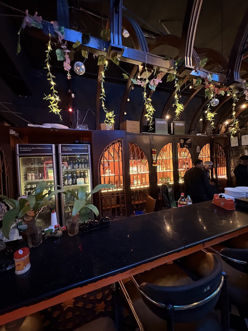 Happy times bar and restaurant - Happy times bar and restaurant D-15,Neptune Magnet Mall, Lal Bahadur Shastri Marg, Bhandup, Ganesh Nagar, Bhandup West, Mumbai, Maharashtra 400078, India