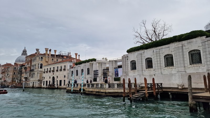 Peggy Guggenheim Collection - Peggy Guggenheim Collection Dorsoduro, 701, 30123 Venezia VE, Italy