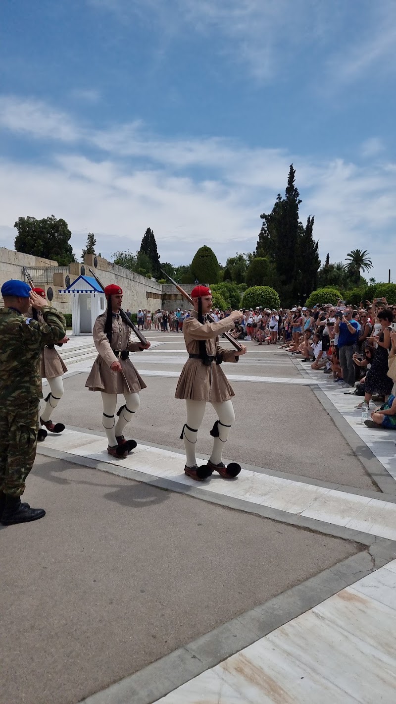 Hellenic Parliament - Hellenic Parliament, Μέγαρο, Βουλής, Αθήνα 100 21, Greece