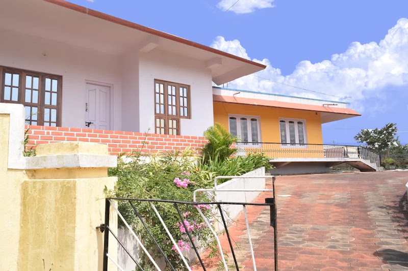 Raisina Homestay - Raisina Homestay Karnangeri, Madikeri, Karnataka 571201, India