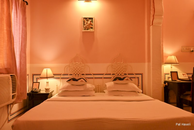 Pal Haveli - Pal Haveli, opp. gulab sagar, near Clock Tower, Pal Haveli, Ghantaghar, Gulab Sagar, Jodhpur, Rajasthan 342001, India