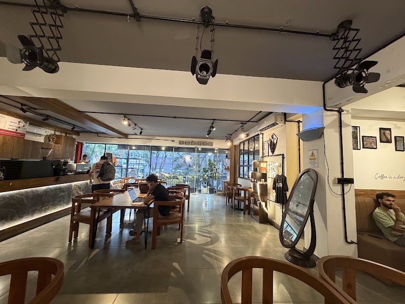 Espressoulster Coffee India Koramangala - Espressoulster Coffee India Koramangala 4, 80 Feet Rd, above 3M showroom, next to 1522, S.T. Bed, Koramangala, Bengaluru, Karnataka 560034, India