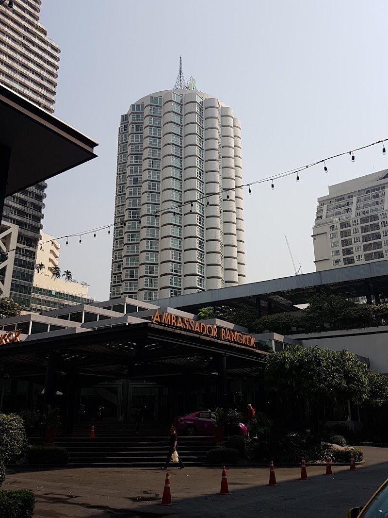Nana - Nana, ซอย สุขุมวิท 7 Sukhumvit Rd, Khwaeng Khlong Toei Nuea, Watthana, Krung Thep Maha Nakhon 10110, Thailand