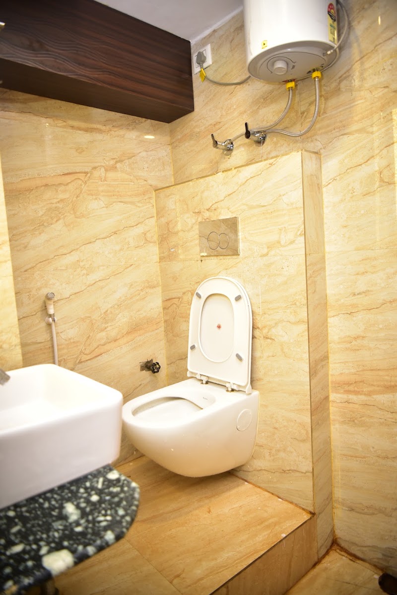 Classic hotel - Classic hotel 6/1 b, Dr Md Ishaque Rd, Esplanade, Park St, Taltala, Kolkata, West Bengal 700016, India