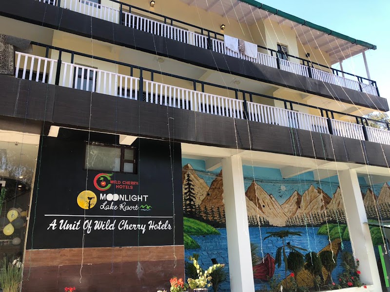 Moonlight Lake Resort Bhimtal - Moonlight Lake Resort Bhimtal 62, June Estate Rd, Bhimtal, Harinagar Chanddeva, Uttarakhand 263136, India