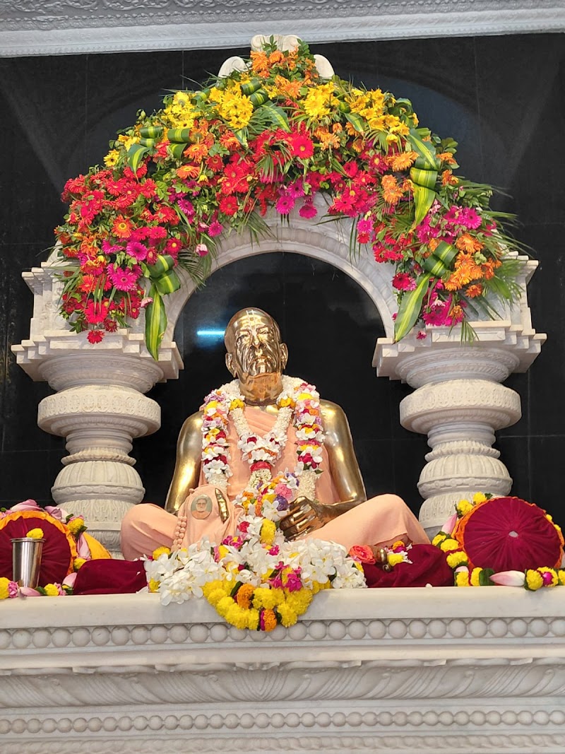 ISKCON Bhaktivriksh Center - ISKCON Bhaktivriksh Center, 87 e, Ganesh Marg, Surya Nagar, Gopal Pura Mode, Jaipur, Rajasthan 302018, India