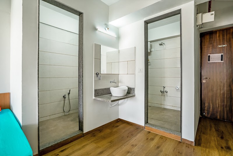 your space DLF Phase 3 | Hostel PG for Students - your space DLF Phase 3 | Hostel PG for Students NR-24, near Neekanth Hospital, DLF Phase 3, Sector 24, Gurugram, Haryana 122010, India