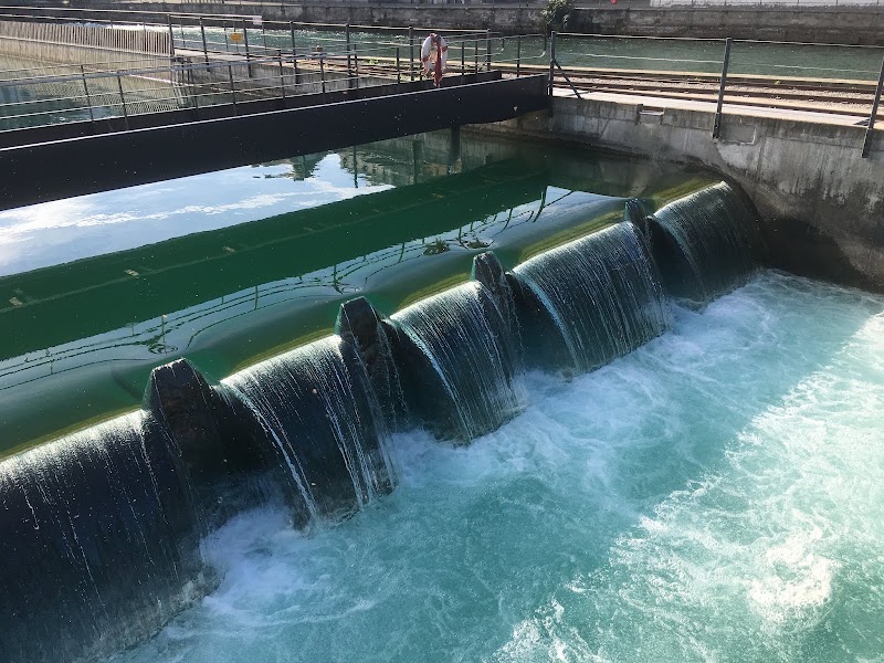 Lucerne Needle Dam - Lucerne Needle Dam Reusssteg, 6003 Luzern, Switzerland