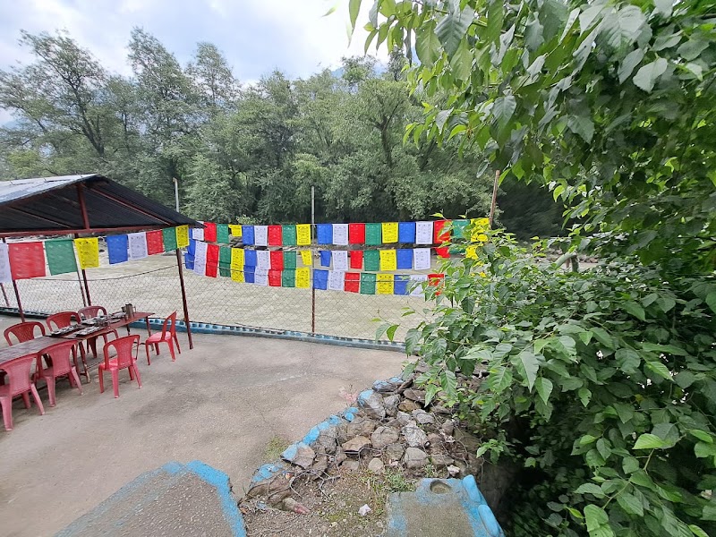 Rana Jii punjabi dhaba no.777 - Rana Jii punjabi dhaba no.777 Panarsa, Himachal Pradesh 175121, India