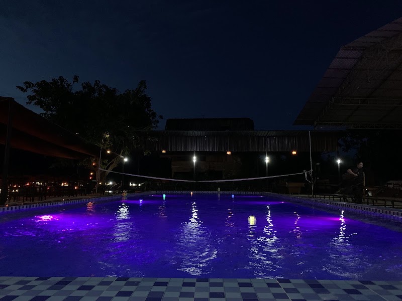 Insomnia Vangvieng - Insomnia Vangvieng, Nam Song Riverside, Ban, ວັງວຽງ 10000, Laos