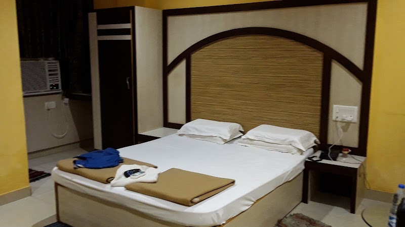 Hotel Bhagirathi - Hotel Bhagirathi, Pradeshipara, Sambhunagar Pada, Bhawanipatna, Odisha 766001, India