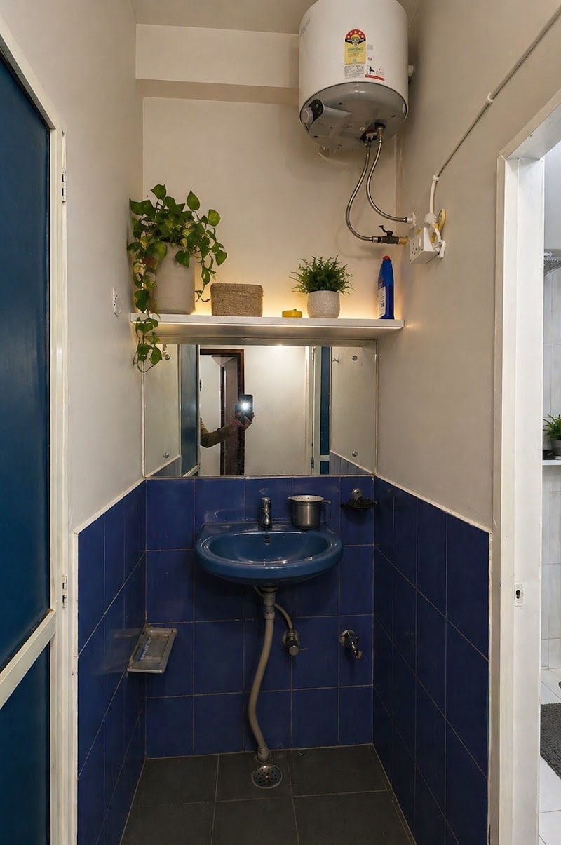 JinAagam Homestay near Mahakal, Ground floor 2 BHK Spacious Home - JinAagam Homestay near Mahakal, Ground floor 2 BHK Spacious Home Teen Imali Chowk, 176, Ujjain - Maksi Rd, near Jain mandir, Laxmi Nagar, Desai Nagar, Ujjain, Madhya Pradesh 456010, India