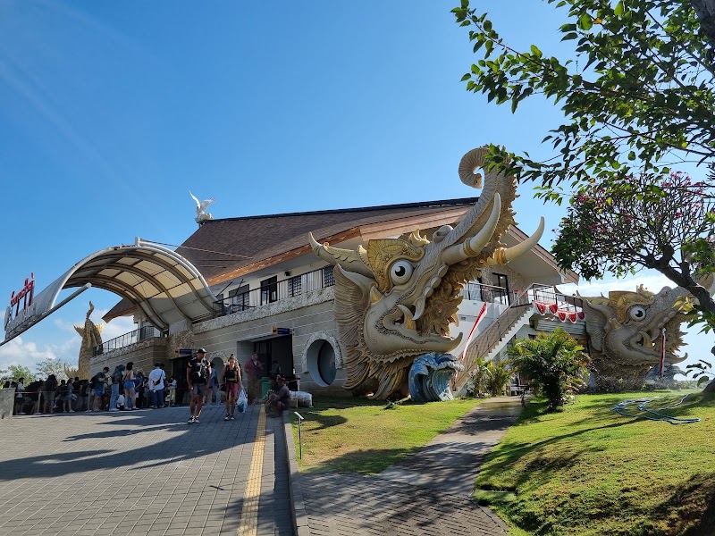 Sunrise Beach - Sunrise Beach, Jl. Matahari Terbit, Sanur Kaja, Denpasar Selatan, Kota Denpasar, Bali 80227, Indonesia