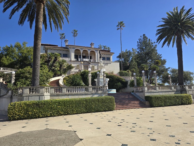 Hearst Castle Visitor Center - Hearst Castle Visitor Center 700 Hearst Castle Rd, San Simeon, CA 93452, USA