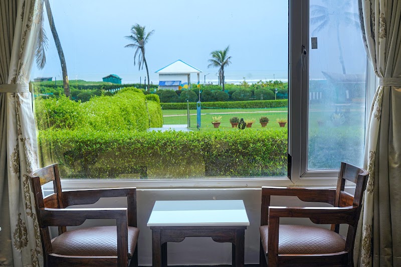 Hotel Holiday Resort - Hotel Holiday Resort Chakra Tirtha Rd, Badasirei, Puri, Odisha 752002, India