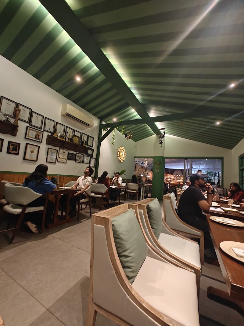 Santé Spa Cuisine - Santé Spa Cuisine No.19, 1st Ln, near Dario's Restaurant Café Bar, Vasani Nagar, Koregaon Park, Pune, Maharashtra 411001, India