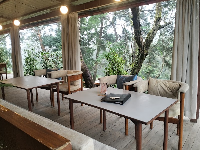 The Feast House - Cafe and Restaurant - The Feast House - Cafe and Restaurant Upper, 4th Mile, Shillong, Sawmer, Meghalaya 793005, India