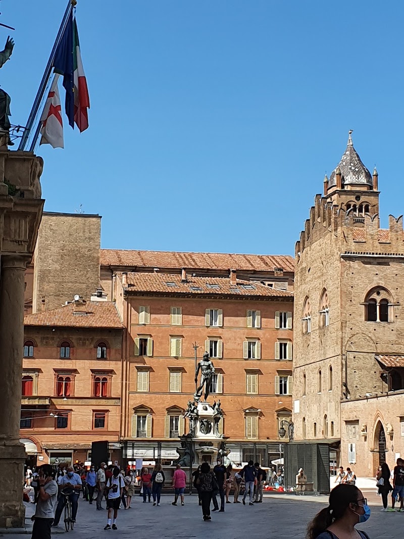Piazza Maggiore - Piazza Maggiore, Bologna BO, Italy