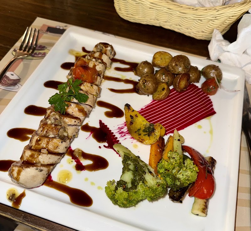 Chianti, Indiranagar - Chianti, Indiranagar 960, 12th Main Rd, near Gold Gym, HAL 2nd Stage, Doopanahalli, Indiranagar, Bengaluru, Karnataka 560008, India