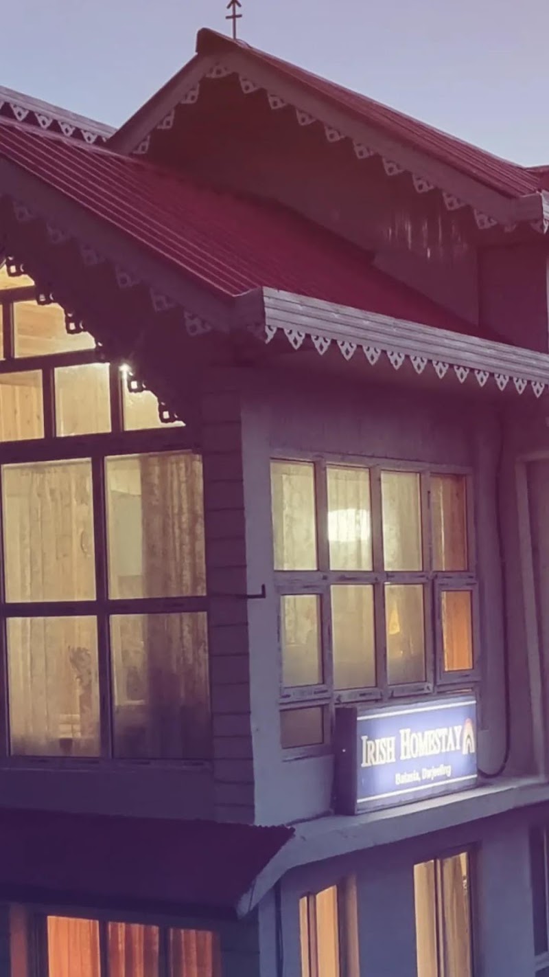 Irish Homestay - Irish Homestay Batasia Loop , Shivagram ,Ward, 4, Hill Cart Rd, West Point, Darjeeling, West Bengal 734102, India