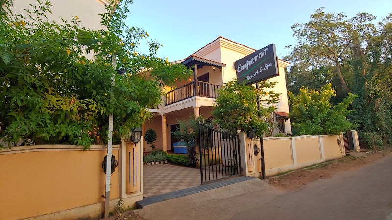 Emperor Resorts & Spa - Emperor Resorts & Spa 320/2, Vagator Beach Rd, Small, Coutinho Vaddo, Anjuna, Vagator, Goa 403509, India