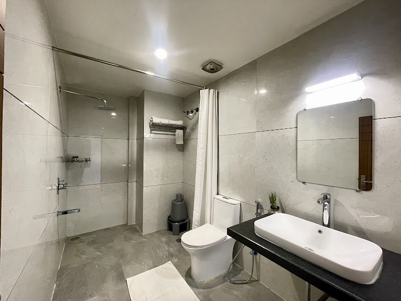Seasons- A Boutique Hotel - Seasons- A Boutique Hotel Khasra no. 5694, 2254, Sajjangarh Rd, Malla Talai, Udaipur, Seesaram Rural, Rajasthan 313002, India