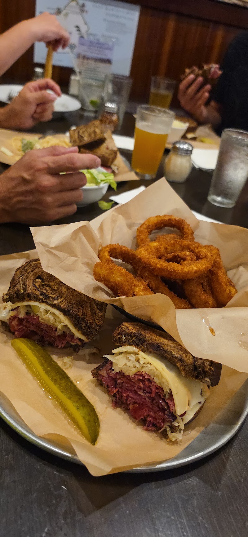 Giovanni Pastrami - Giovanni Pastrami 227 Lewers St Ste 118, Honolulu, HI 96815, USA