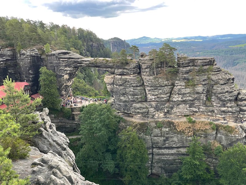 Parkoviště Hřensko - nábřeží - Parkoviště Hřensko - nábřeží, Hřensko 126, 407 17 Hřensko, Czechia