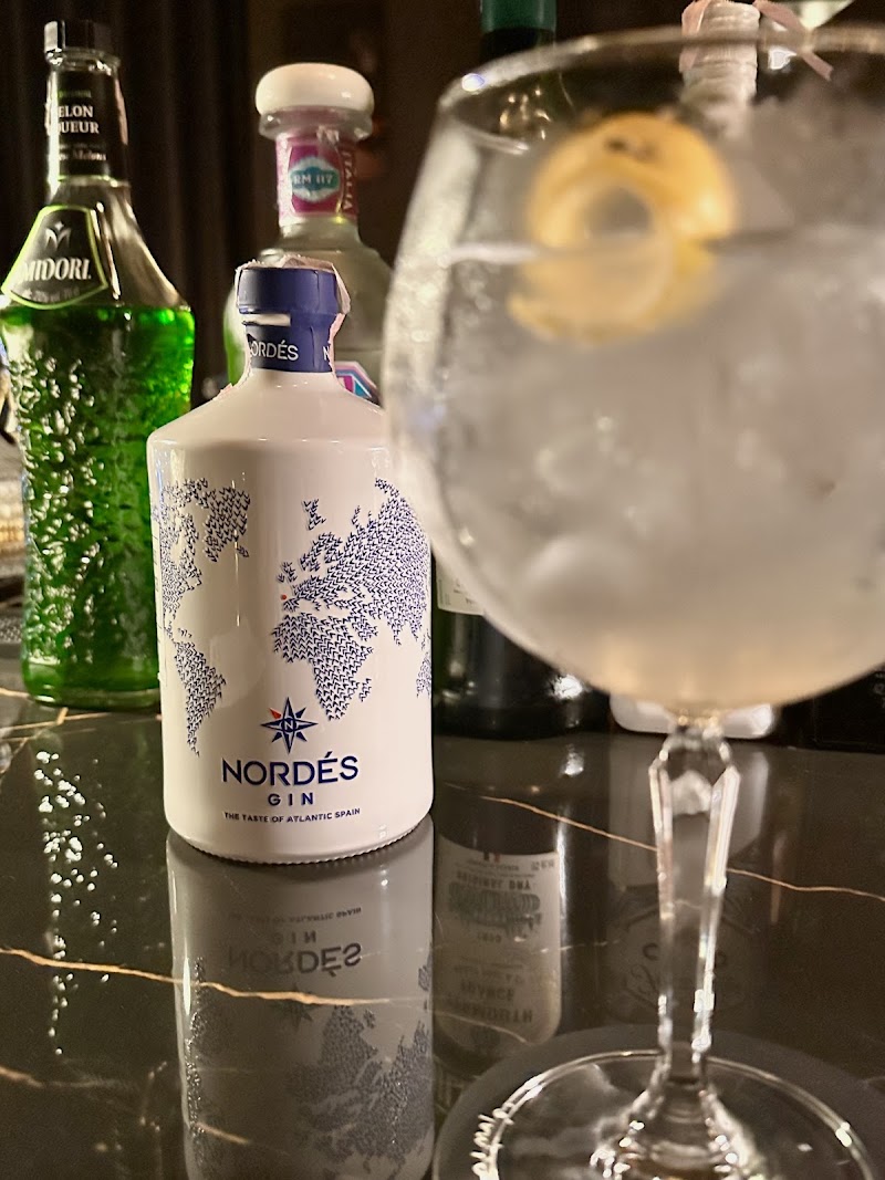 #OBSESSION.BKK (Whisky & Cocktails) - #OBSESSION.BKK (Whisky & Cocktails), 4th Floor, 1011-3/4 Phahon Yothin Road, Phaya Thai, Khet Phaya Thai, Krung Thep Maha Nakhon 10400, Thailand