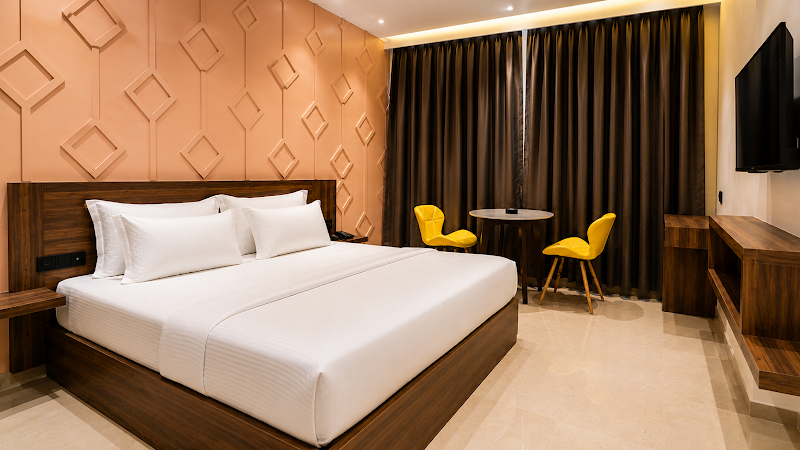 Hotel Invitation: Hotel in Kondagaon - Hotel Invitation: Hotel in Kondagaon, HMR6+HHC, Hospital Ward, near Bus Stand, Kondagaon, Chhattisgarh 494226, India