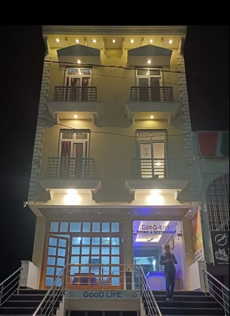 Good Life Rooms - Good Life Rooms near IOn digital, Amrit Nagar, Debari, Udaipur, Rajasthan 313024, India