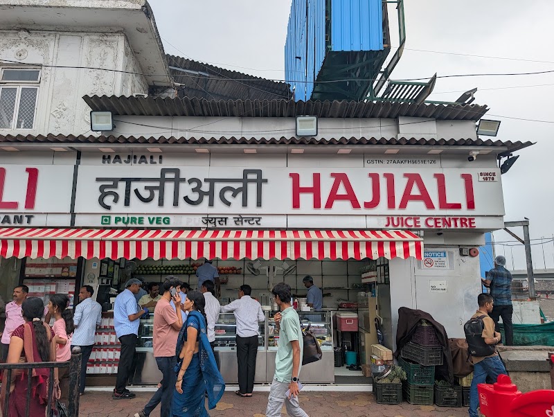 Haji Ali Juice Centre - Haji Ali Juice Centre, Lala Lajpatrai Marg, Haji Ali junction, Near the entrance to Haji Ali durgah, Dargah Rd, Haji Ali, Cumballa Hill, Mumbai, Maharashtra 400026, India