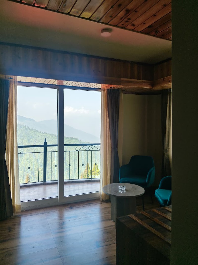 THARCHIN RETREAT, Boutique Hotel. - THARCHIN RETREAT, Boutique Hotel. Hill Cart Rd, BATASIA, West Point, Darjeeling, West Bengal 734102, India
