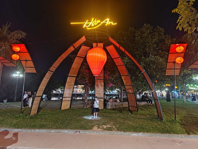 Sông Hoài Square - Sông Hoài Square 01 Đường Cao Hồng Lãnh, Phường, Hội An, Đà Nẵng 560000, Vietnam