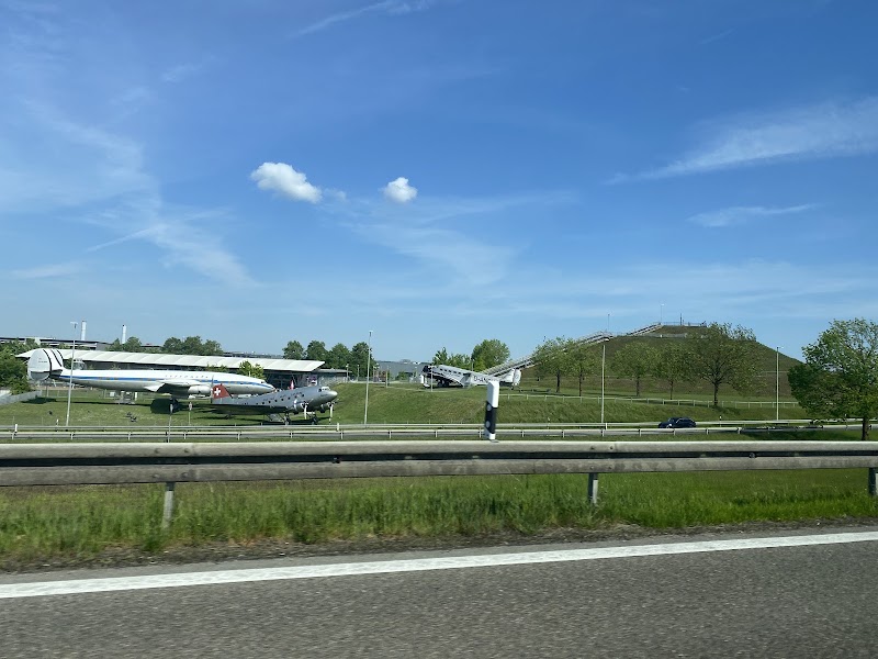 München-Flughafen, Flughafen, MAC/Terminal 1 - München-Flughafen, Flughafen, MAC/Terminal 1, 85356 Oberding, Germany