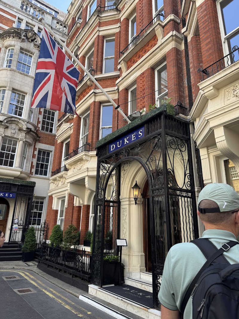 London Walks - London Walks 104-108 Oxford St, London W1D 1LP, UK