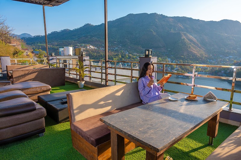Lake Mount - Lake Mount TRC Road, June Estate Rd, Bhimtal, Uttarakhand 263136, India