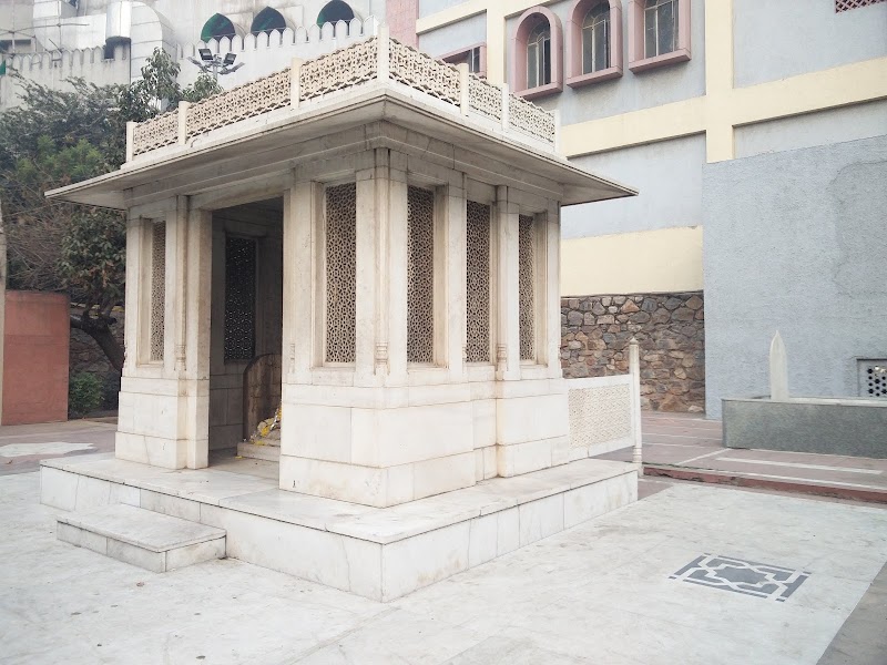 Ghalib Academy - Ghalib Academy Plot No-168 1, H6RV+J74 Banglewali Masjid, Plot No-168, Markaz, near Alami, Nizamuddin, Nizammudin West Slum, 1, Nizamuddin West, New Delhi, Delhi 110013, India