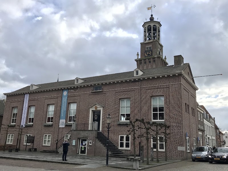 Winkelen en Restaurants in Heusden Vesting-Ondernemersvereniging Heusden Vesting - Winkelen en Restaurants in Heusden Vesting-Ondernemersvereniging Heusden Vesting Botermarkt 12, 5256 AV Heusden, Netherlands
