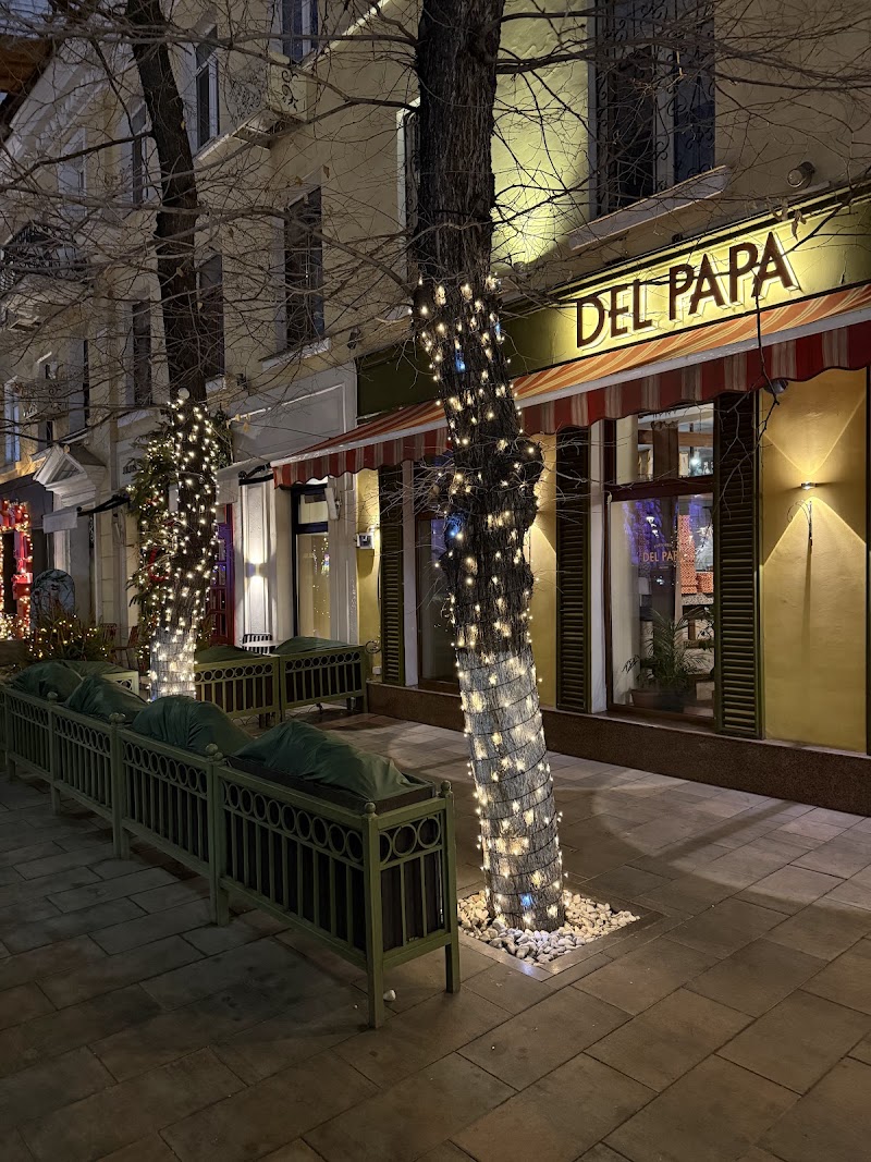 Del Papa - Del Papa, 1 этаж, Kabanbay Batyr St 83, Almaty 050000, Kazakhstan
