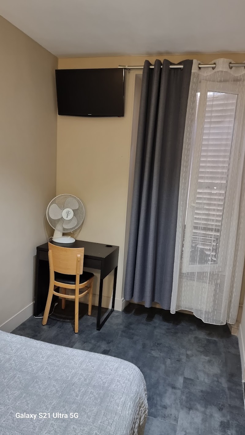 Hôtel de l'Aveyron - Hôtel de l'Aveyron 5 Rue d'Austerlitz, 75012 Paris, France