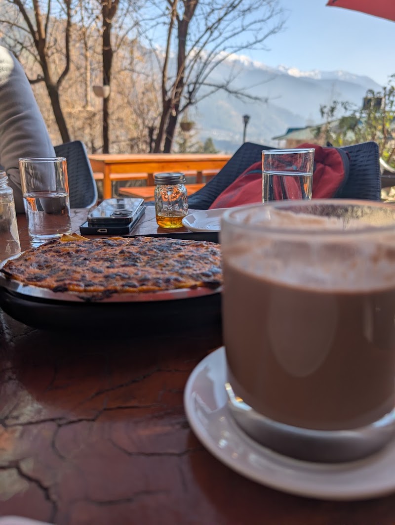 IL Forno - IL Forno 65WM+84V, Hadimba Temple Rd, Siyal, Manali, Himachal Pradesh 175131, India