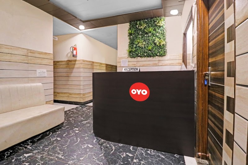 Hotel Knight Inn - Hotel Knight Inn, RWA Property, 84, Bawana Rd, near Vikram Dharam Kanta & Hanuman Mandir, Rama Enclave, Shahbad Daulatpur Village, Rohini, Delhi, 110042, India